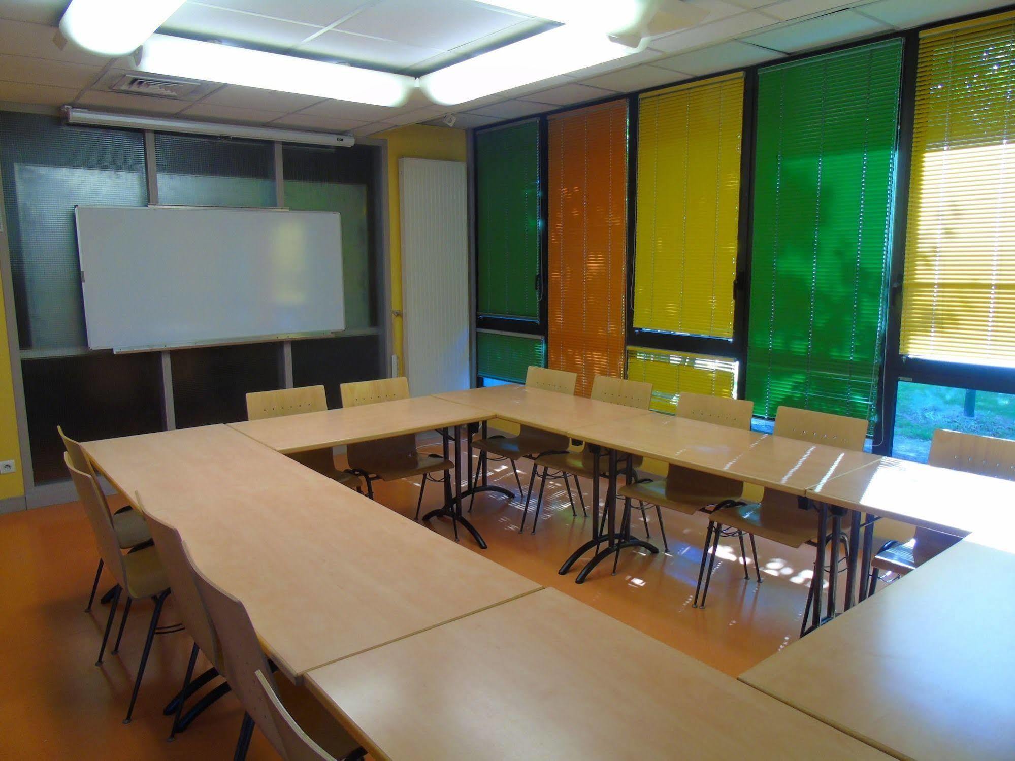 Cis De Champagne - Ethic Etapes Hotel Reims Exterior foto